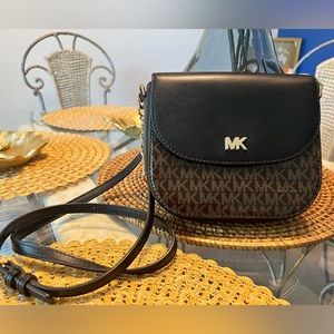Michael Kors-Sold
